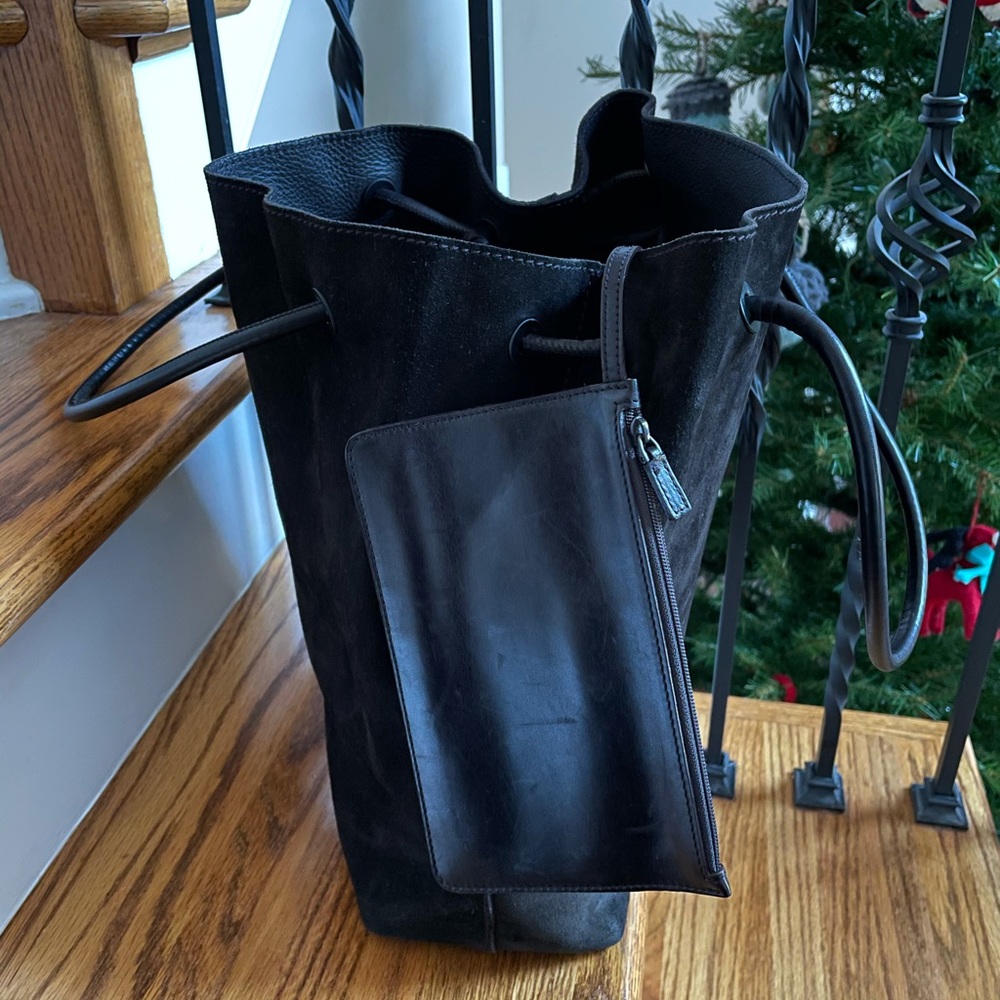 Gucci Suede Drawstring Shoulder Bag - image 4